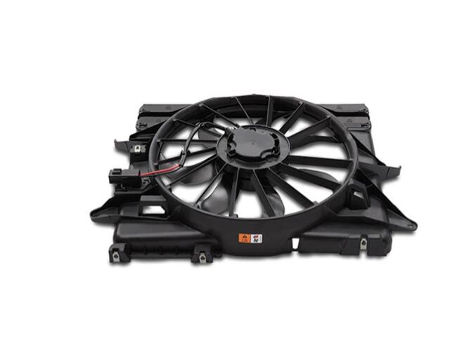FORD PERFORMANCE -PERFORMANCE COOLING FAN - 2005-2014 MUSTANG