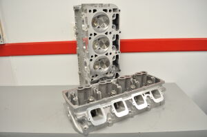 CHRYSLER 5.7L HEMI STAGE 1 (STREET SERIES) CYLINDER HEADS - CUSTOMER CORE REQUIRED