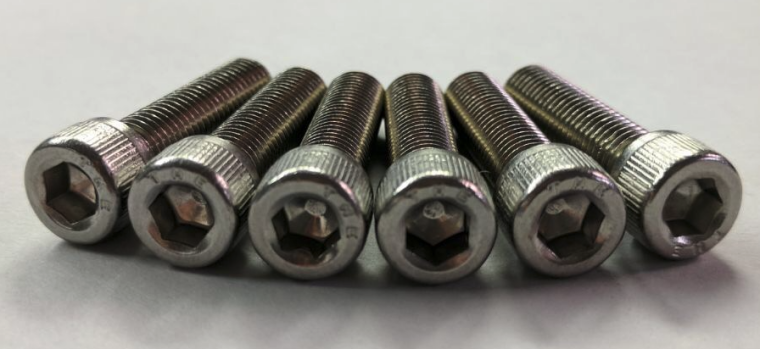 LIVERNOIS MOTORSPORTS 2.40